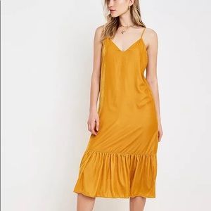 UO Madeline Velvet Midi Dress
